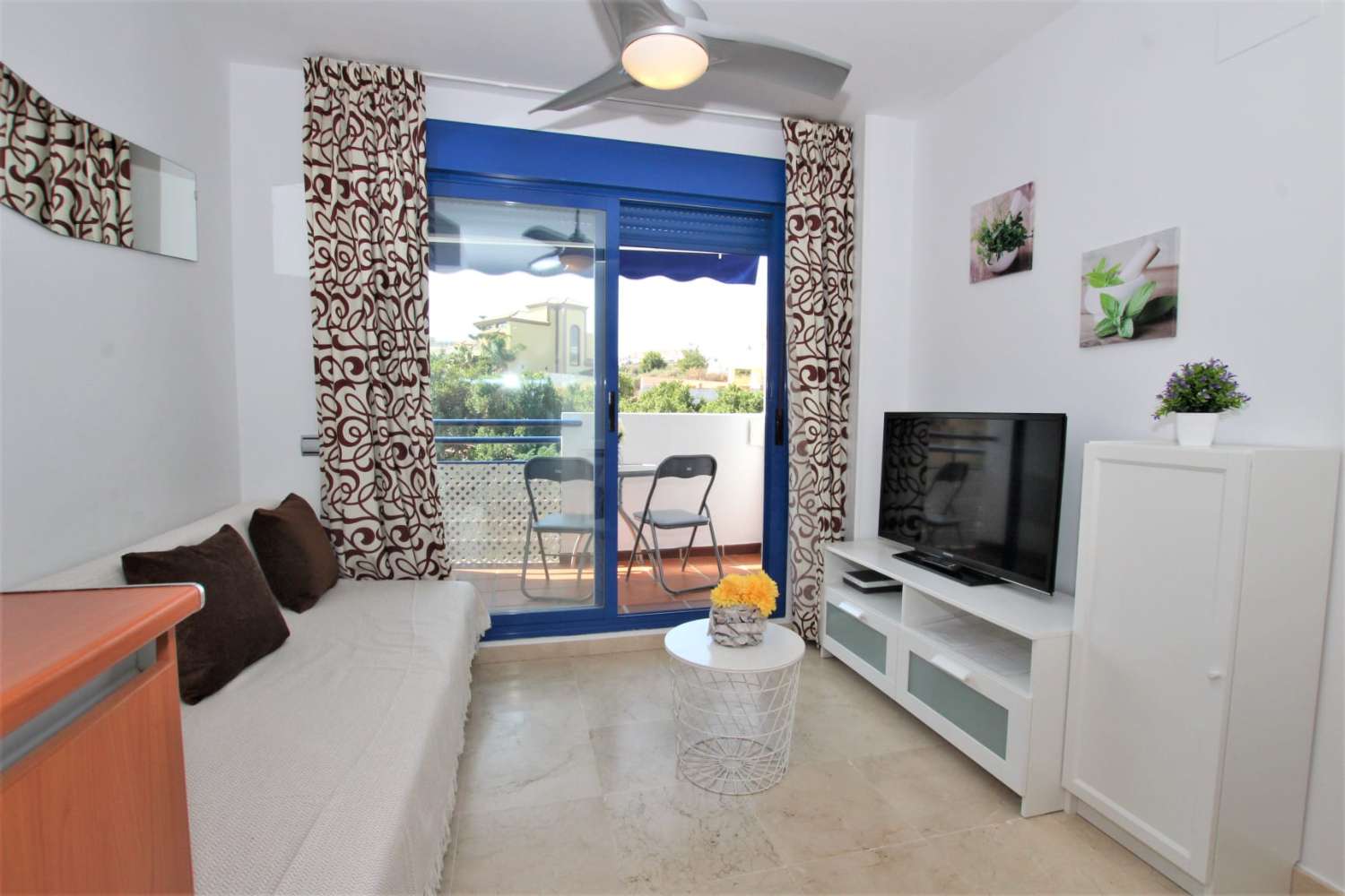 Beautiful apartment for sale 250 meters from the beach in Benalmadena