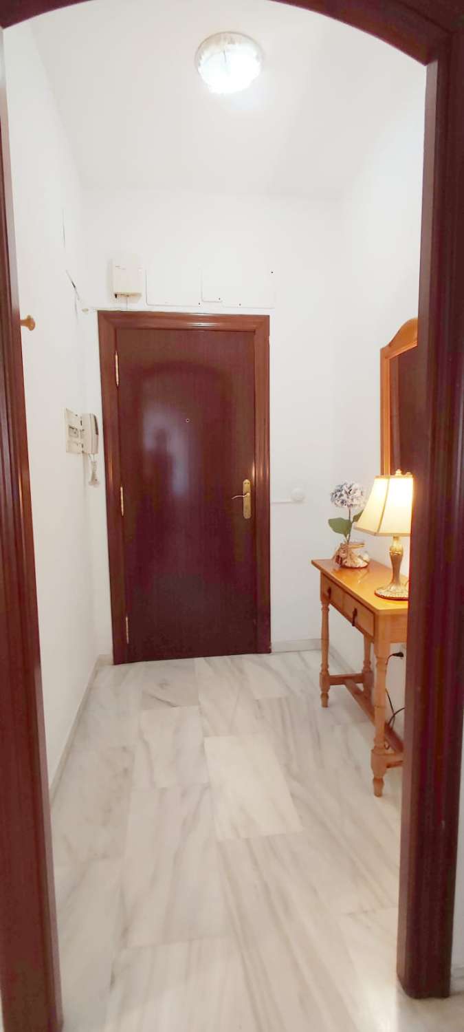 Half season . For rent from 10/04/25- 30/06/26 Nice apartment on 2nd line beach in Fuengirola