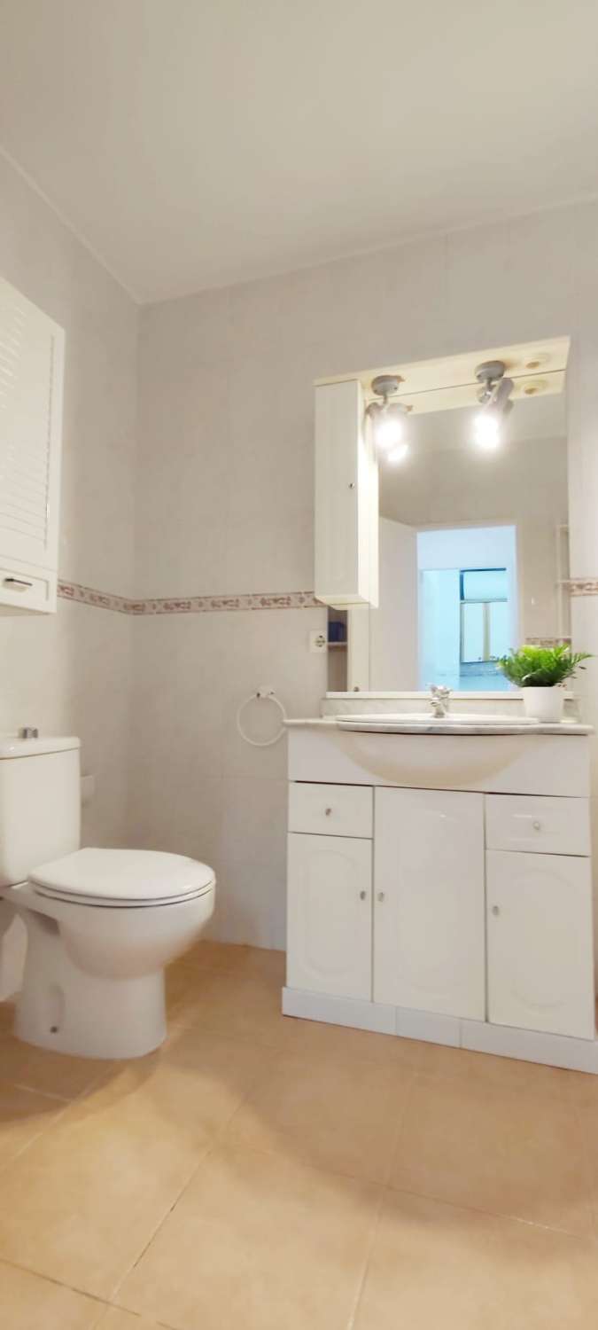 Half a season. For rent from 01/09/25- 30/06/26 apartment on the 1st line of the beach in Fuengirola