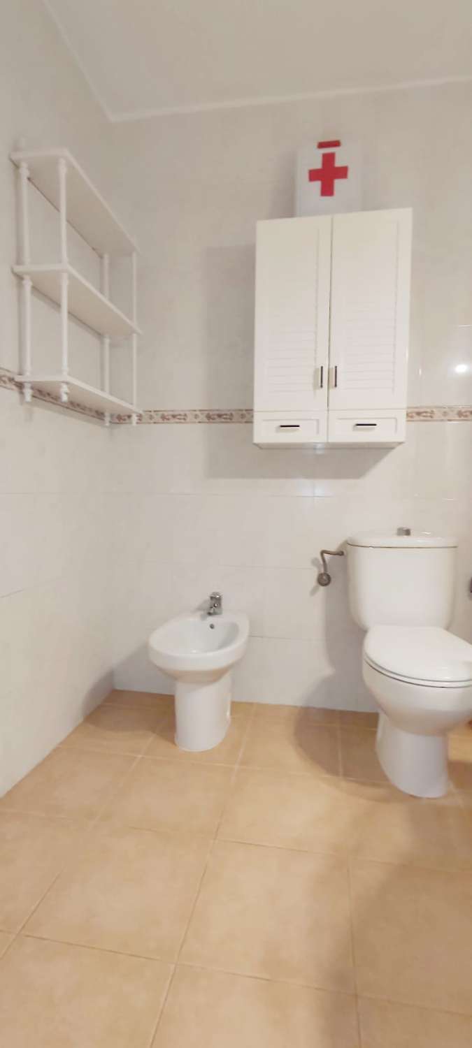 Half a season. For rent from 01/09/25- 30/06/26 apartment on the 1st line of the beach in Fuengirola