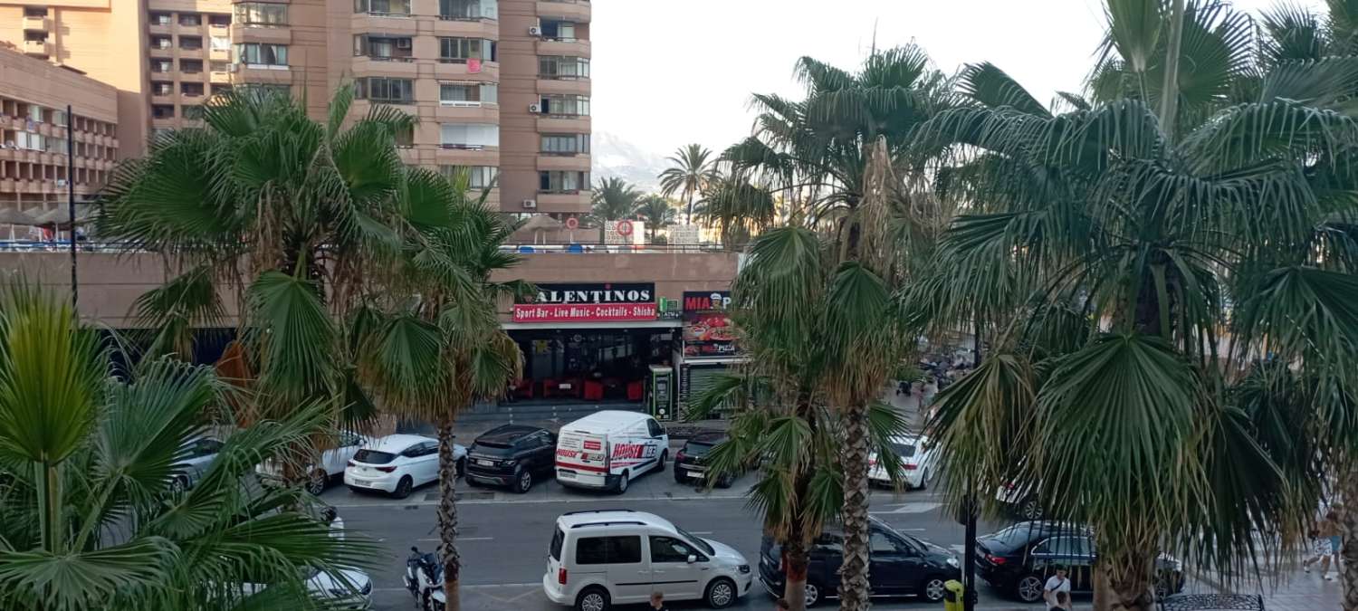 Halv säsong . Uthyres från 01/04/26- 30/06/26 Trevlig lägenhet i Los Boliches (Fuengirola)