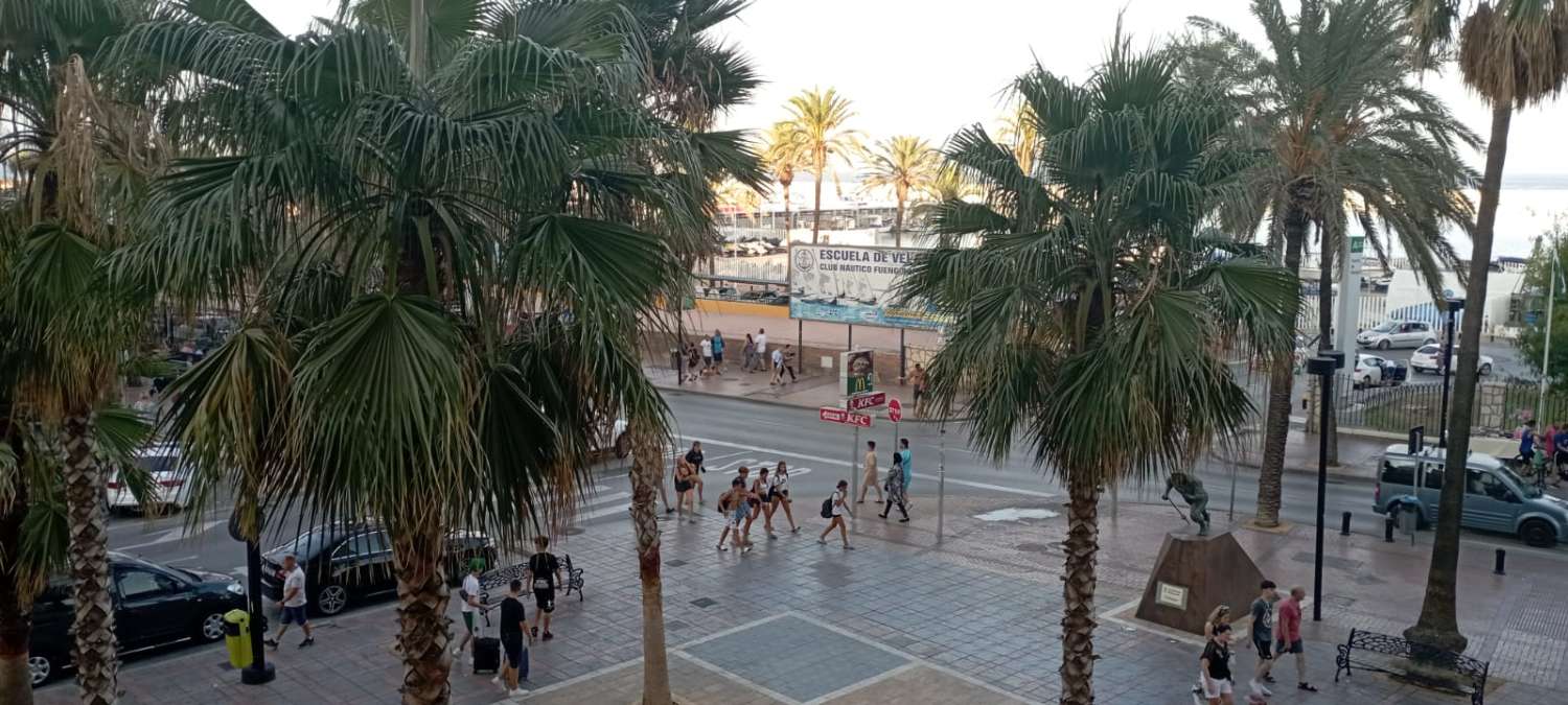 Halv säsong . Uthyres från 01/04/26- 30/06/26 Trevlig lägenhet i Los Boliches (Fuengirola)