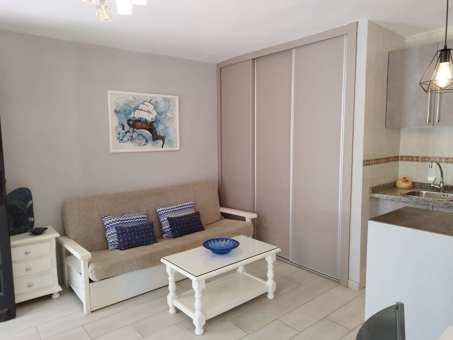 HALF SEASON. FOR RENT FROM 1.9.25-30.6.26 NICE APARTMENT IN LA CARIHUELA (TORREMOLINOS)