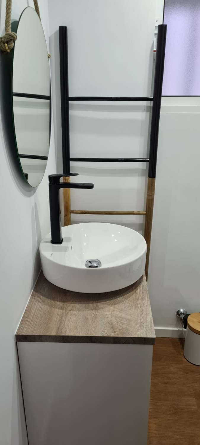 LEID FRA NÅ TIL 30.6.26 OG FRA 1.9.26 TIL 30.6.27 PRAKTFULL LEILIGHET PÅ 1ST LINE BEACH (LOS BOLICHES) FUENGIROLA.