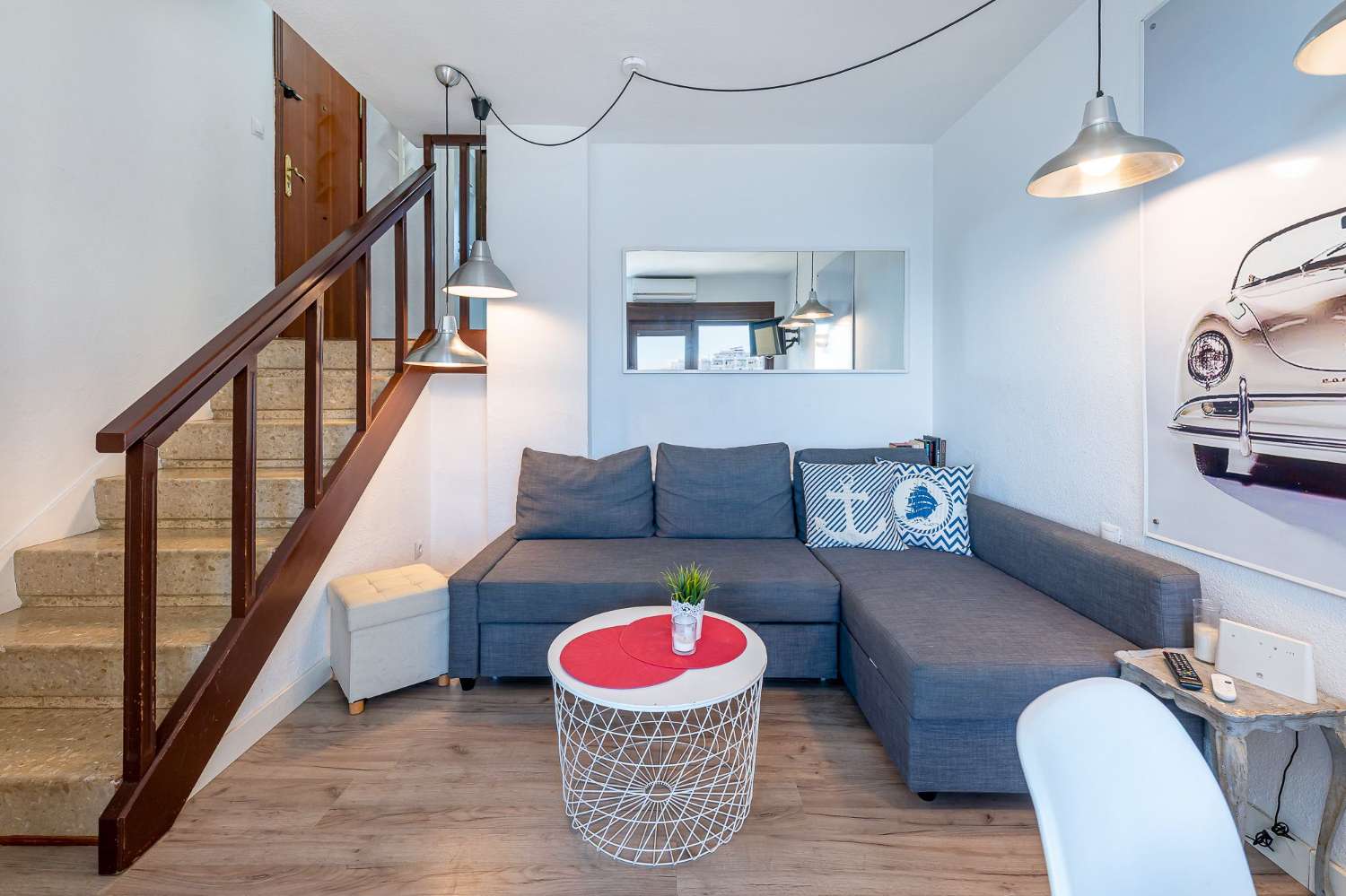 HALF SEASON. IT IS RENTED FROM 01. 09.2025 TO 30.6.26 BEAUTIFUL APARTMENT ON THE 1ST LINE OF THE BEACH IN BENALMADENA