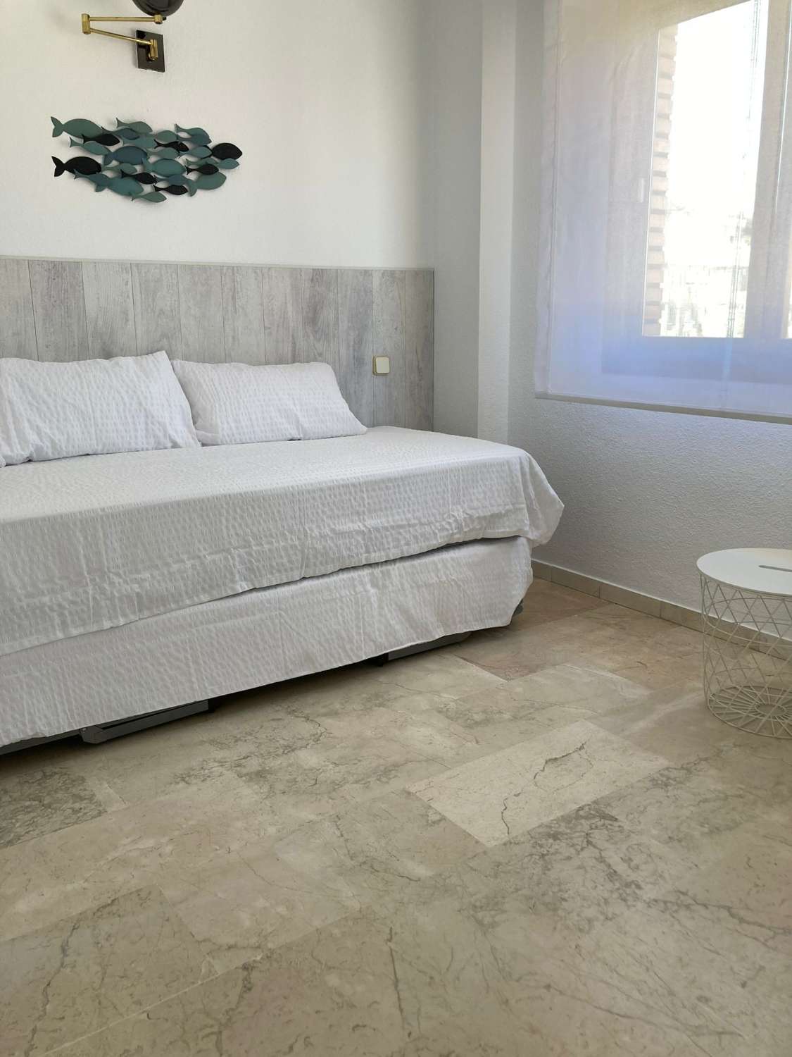 HALF SEASON. FOR RENT FROM 1.9.25-30.6-26 MAGNIFICENT APARTMENT WITH SEA VIEWS IN FUENGIROLA
