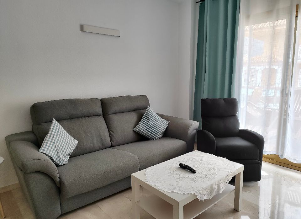 HALF SEASON. FOR RENT FROM 1.9.25-30.6-26 MAGNIFICENT APARTMENT WITH SEA VIEWS IN FUENGIROLA
