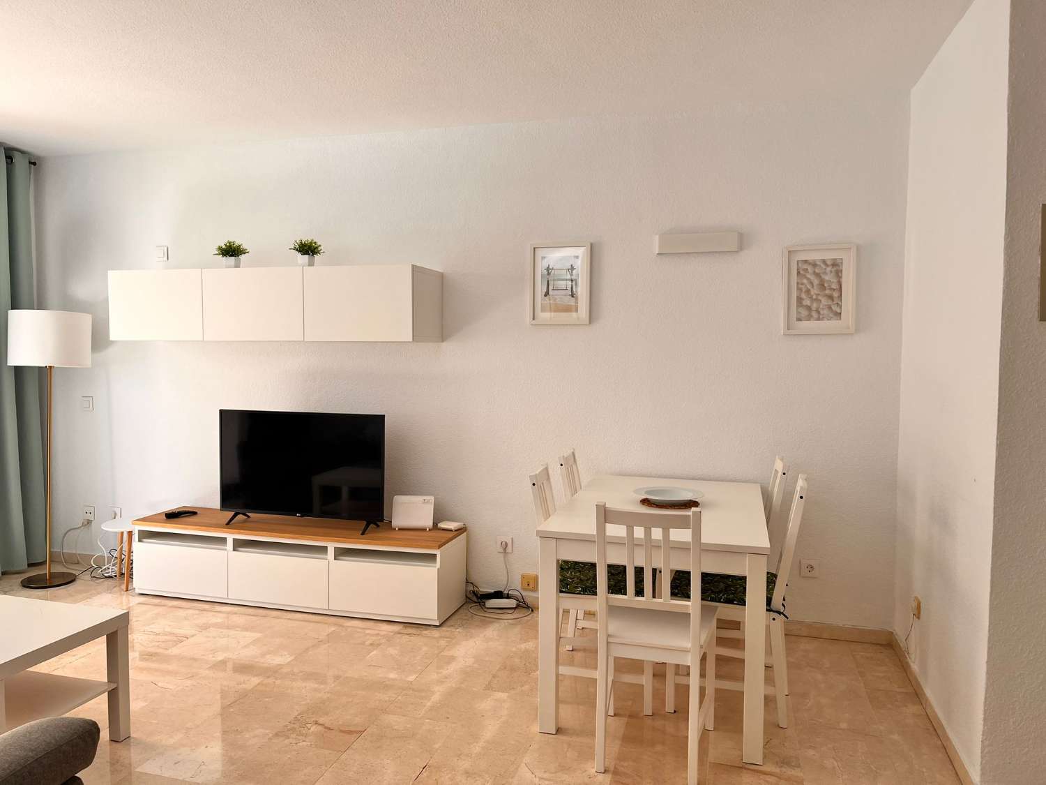 HALF SEASON. FOR RENT FROM 1.9.25-30.6-26 MAGNIFICENT APARTMENT WITH SEA VIEWS IN FUENGIROLA