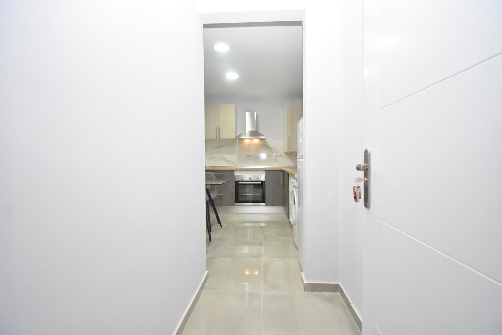 Halv sesong . Til leie 01.09.25-30.06.26 Fin renovert leilighet i Mijas