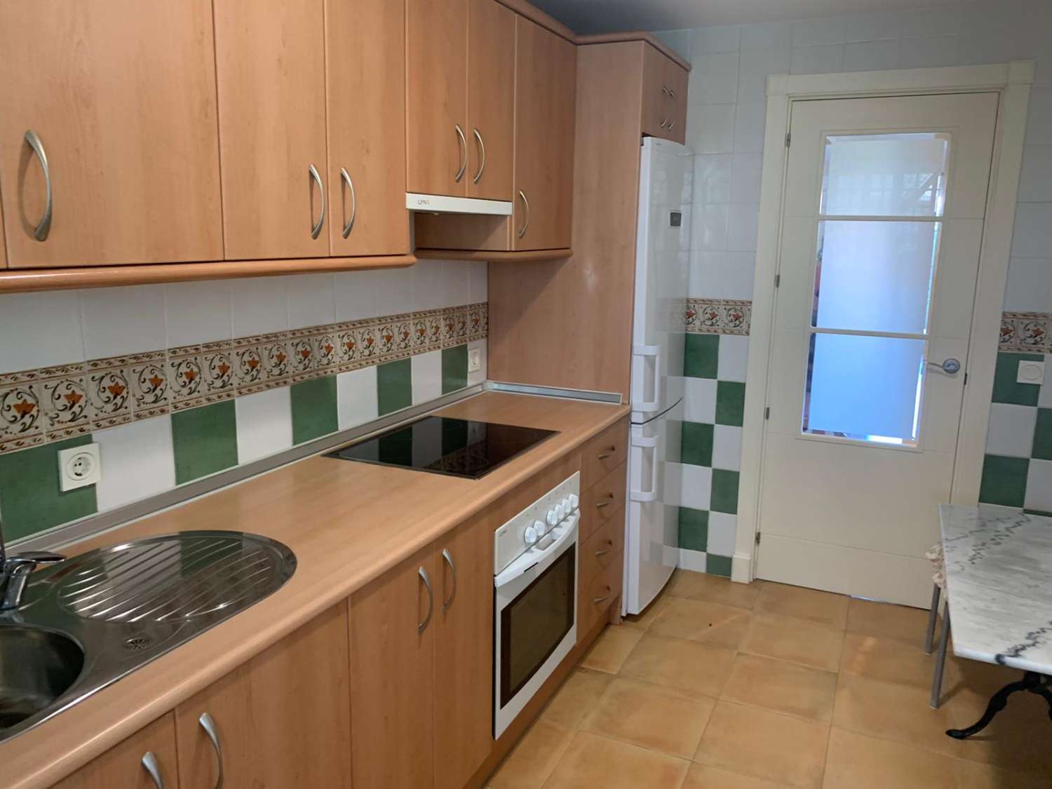HALF SEASON. FOR RENT FROM 1.8.25 -30.6.26 NICE APARTMENT IN TORREQUEBRADA IN BENALMADENA