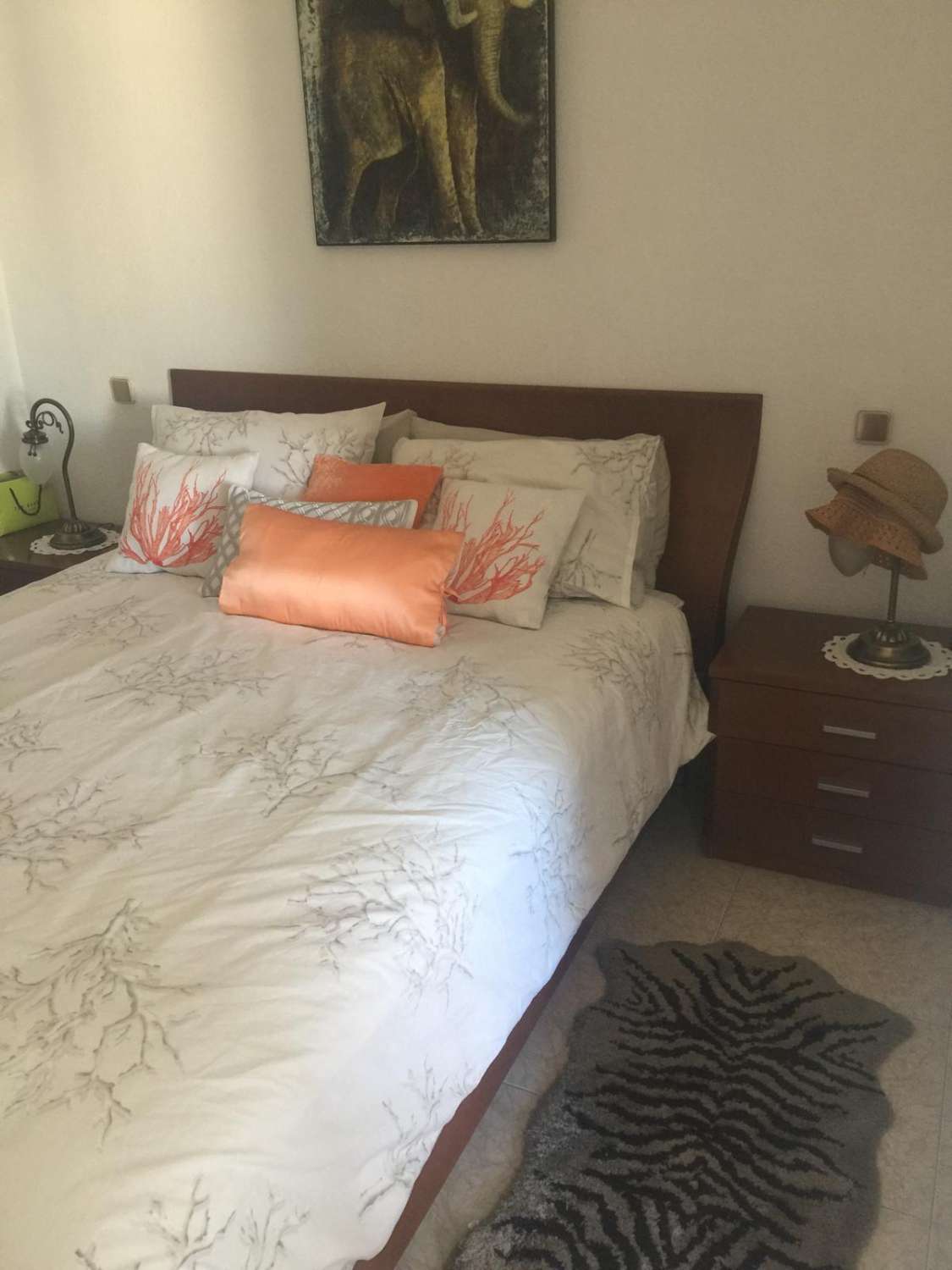 HALF SEIZOEN. TE HUUR VAN 1.10.25-30.6.26 PRACHTIG APPARTEMENT MET UITZICHT OP ZEE OP DE 1E LIJN VAN HET STRAND IN PLAYAMAR (TORREMOLINOS)
