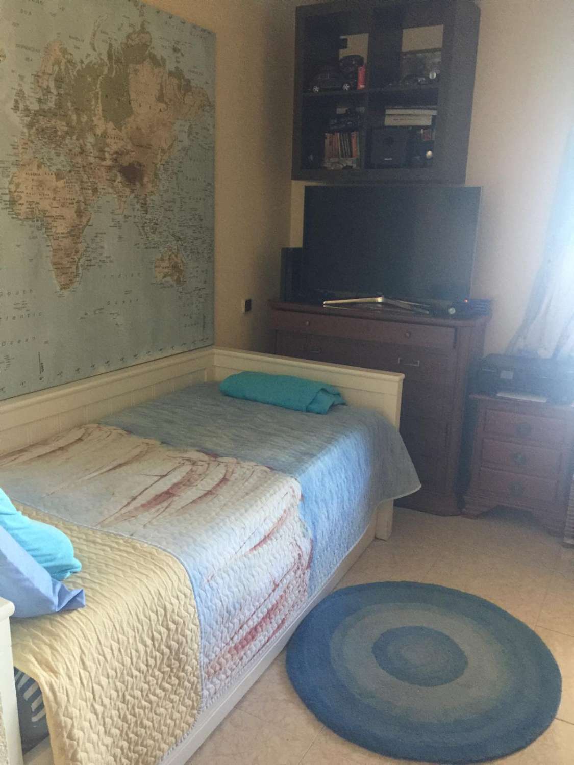 HALF SEIZOEN. TE HUUR VAN 1.10.25-30.6.26 PRACHTIG APPARTEMENT MET UITZICHT OP ZEE OP DE 1E LIJN VAN HET STRAND IN PLAYAMAR (TORREMOLINOS)