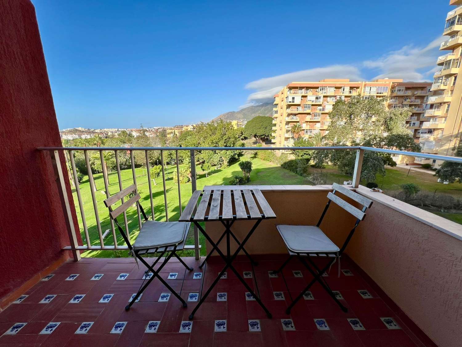MEZZA STAGIONE. IN AFFITTO DAL 16.09.24-30.6.25 GRAZIOSO MONOLOCALE A BENALMADENA
