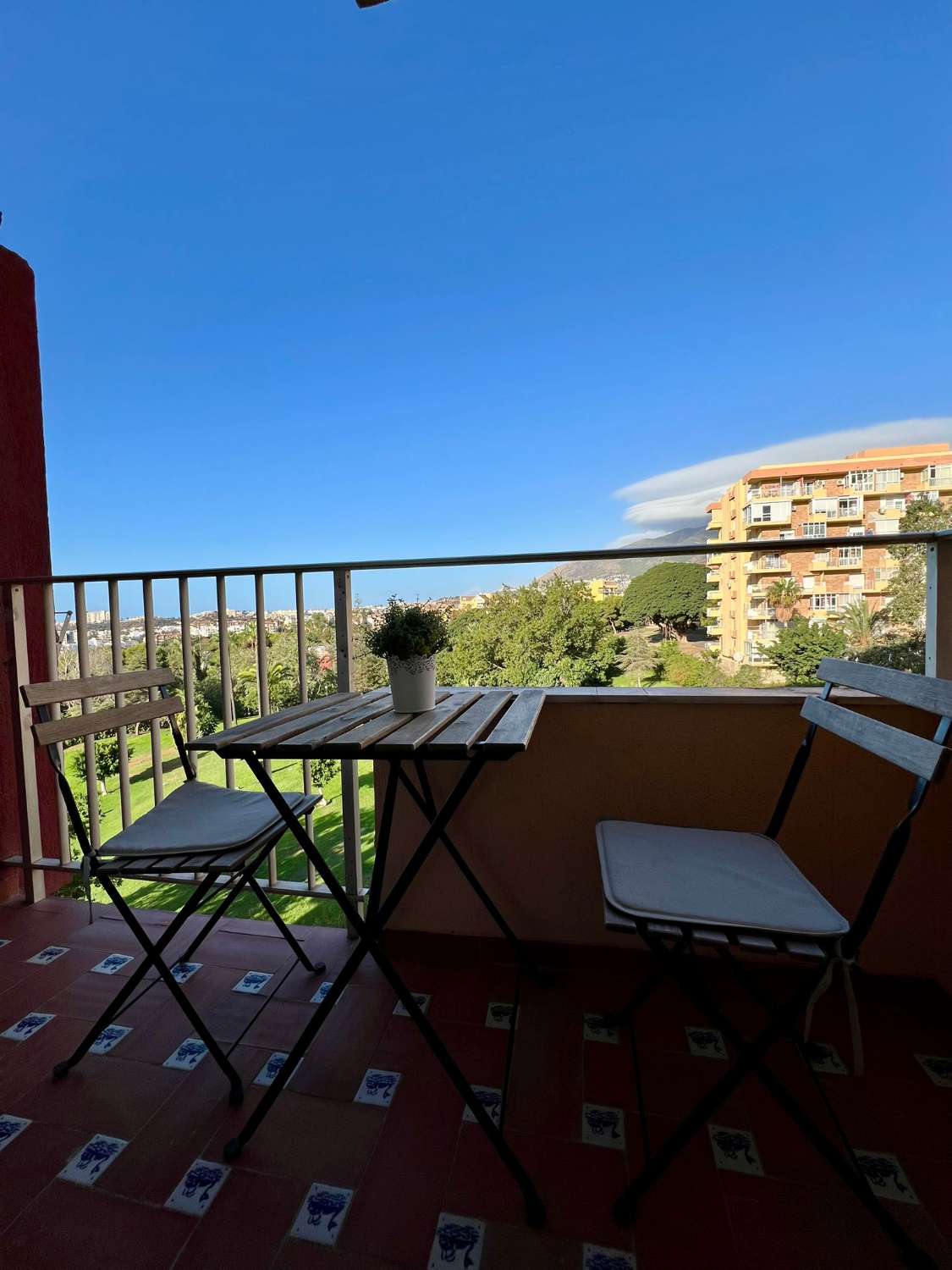 MEZZA STAGIONE. IN AFFITTO DAL 16.09.24-30.6.25 GRAZIOSO MONOLOCALE A BENALMADENA