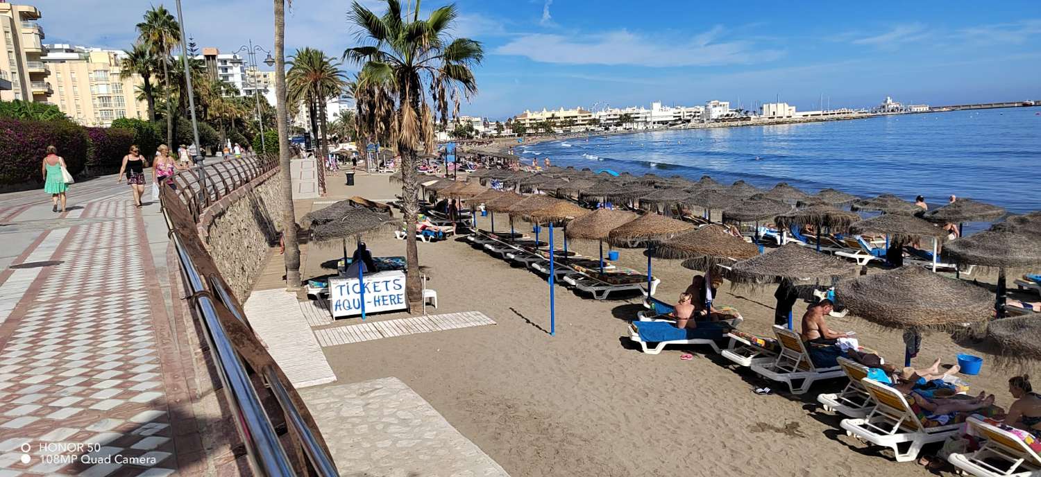 Longue saison . Bel appartement à louer à Benalmadena à partir du 01-06-2024