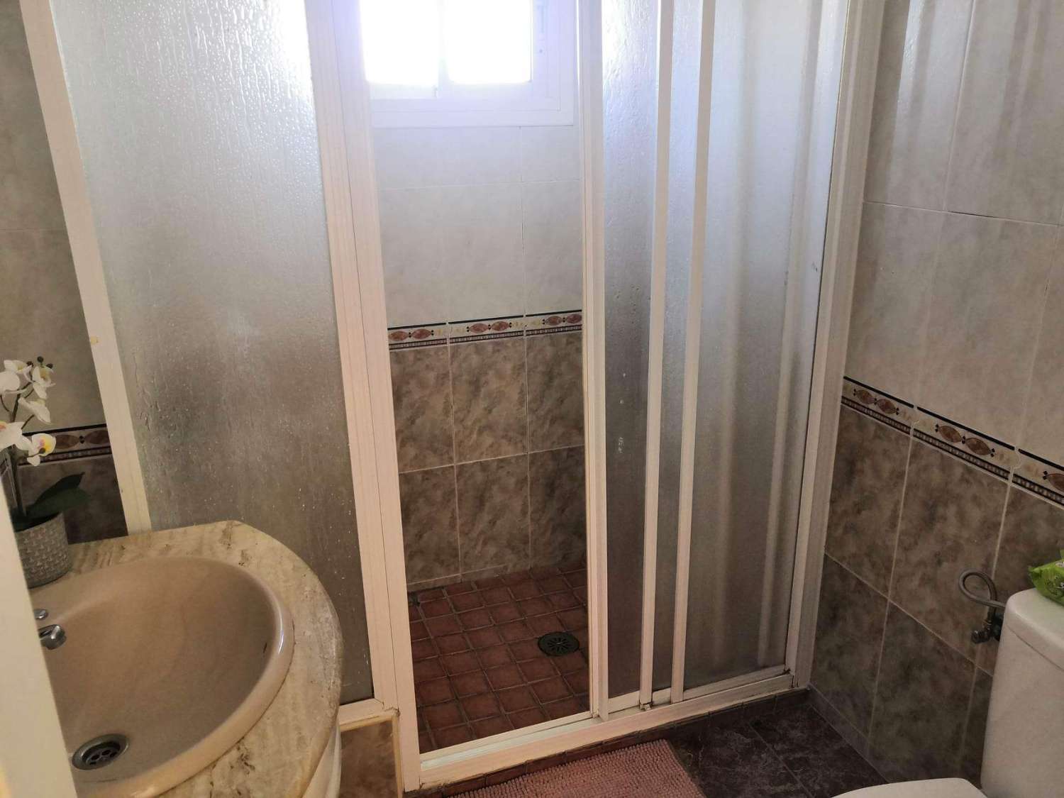For rent from 01-04-2025 to 30-06-2025 And from 01/09/25 - 30/06/26 Nice apartment in Benalmadena