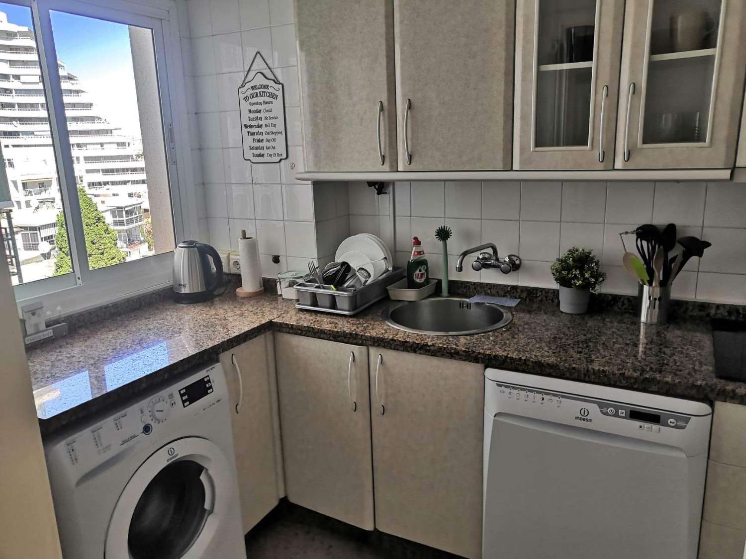 For rent from 01-04-2025 to 30-06-2025 And from 01/09/25 - 30/06/26 Nice apartment in Benalmadena
