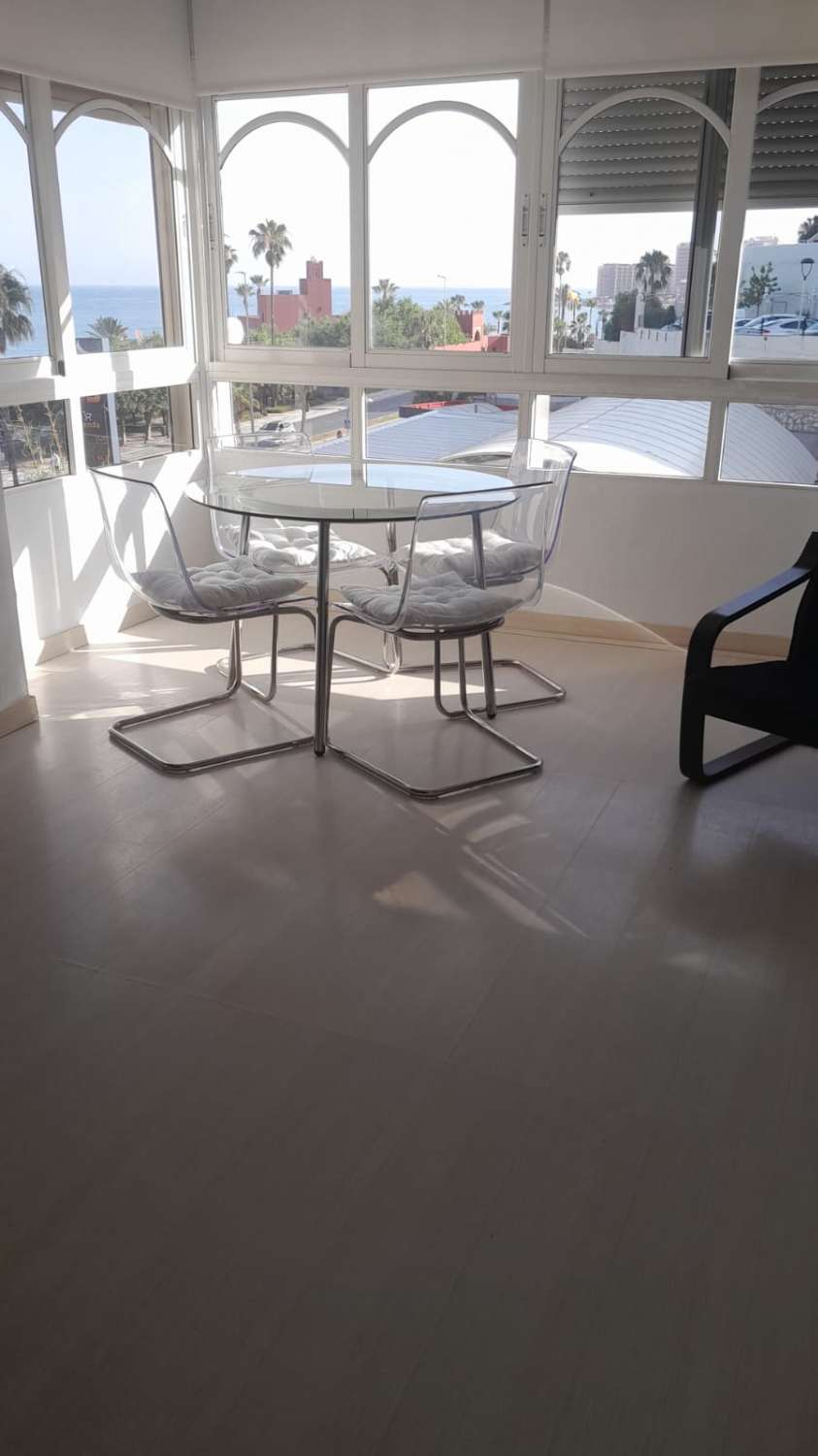 MID SEASON .FOR RENT FROM 1.9.25-20.6.26 NICE APARTMENT ON 1ST LINE BEACH WITH SEA VIEWS IN BENALMADENA