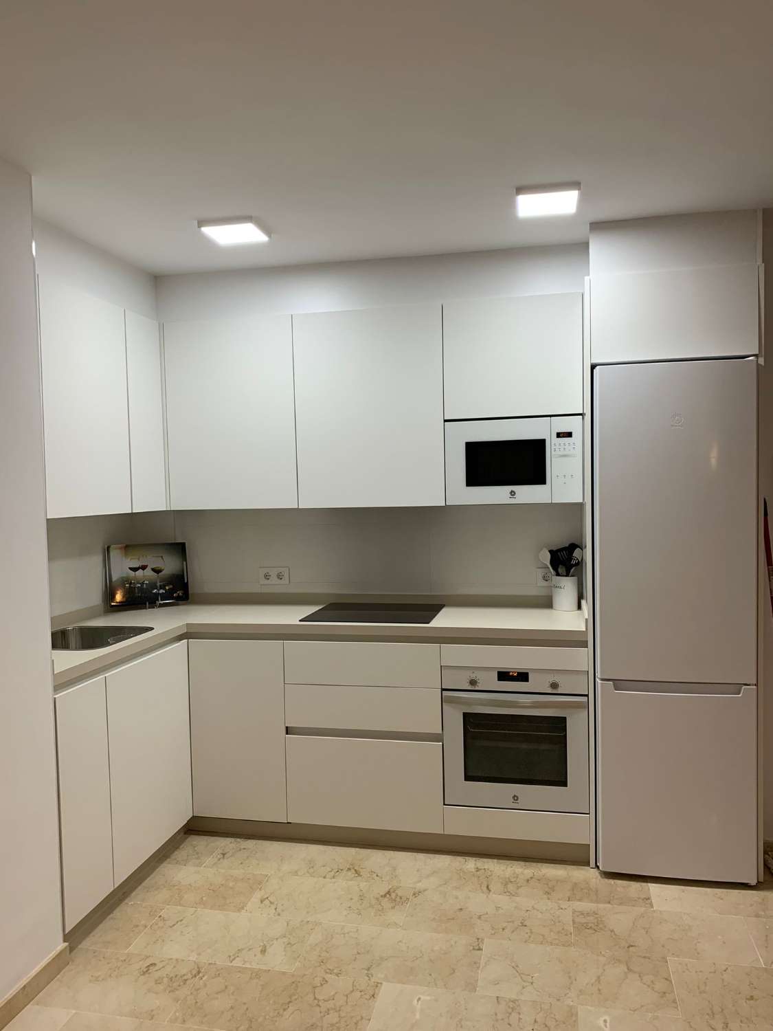 HALF SEIZOEN. TE HUUR VAN 1.09.26-30.6.27 PRACHTIG APPARTEMENT MET UITZICHT OP ZEE IN LOS BOLICHES (FUENGIROLA)