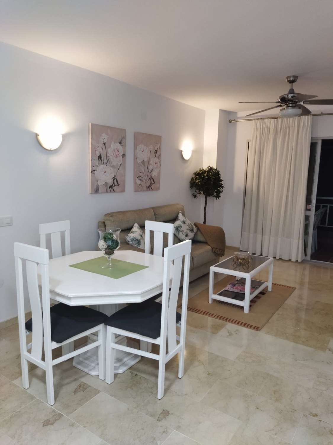 HALF SEIZOEN. TE HUUR VAN 1.09.26-30.6.27 PRACHTIG APPARTEMENT MET UITZICHT OP ZEE IN LOS BOLICHES (FUENGIROLA)