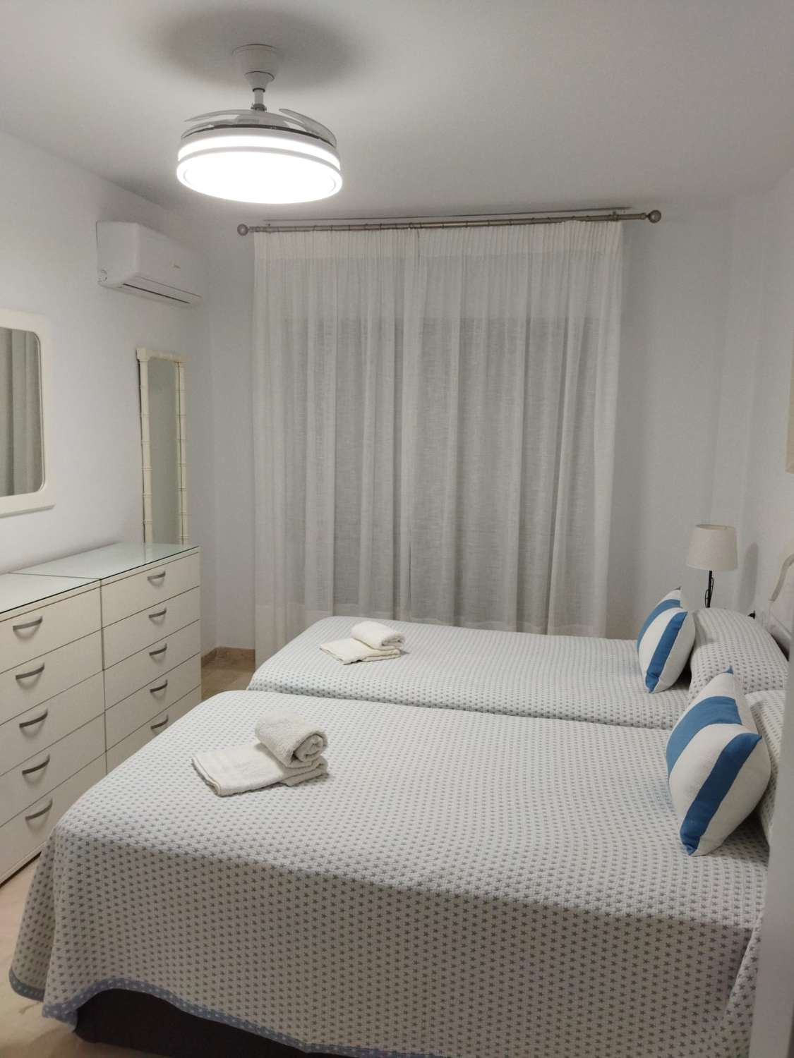 HALF SEIZOEN. TE HUUR VAN 1.09.26-30.6.27 PRACHTIG APPARTEMENT MET UITZICHT OP ZEE IN LOS BOLICHES (FUENGIROLA)