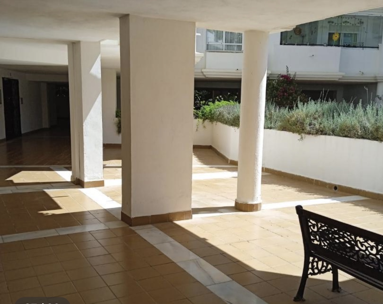 MID SEASON .FOR RENT FROM 01.04.25 - 31.01.25 BEAUTIFUL PENTHOUSE WITH SEA VIEWS IN LA CARIHUELA