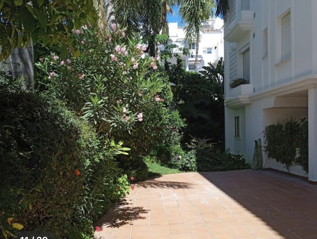 MID SEASON .FOR RENT FROM 01.04.25 - 31.01.25 BEAUTIFUL PENTHOUSE WITH SEA VIEWS IN LA CARIHUELA