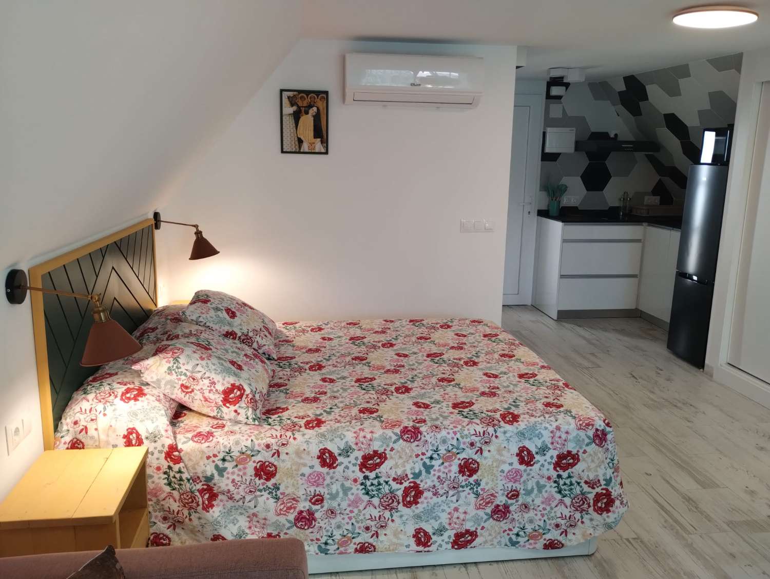 HALF SEASON. FOR RENT FROM 01/09/25 TO 30/06/26 NICE STUDIO IN TORREMOLINOS
