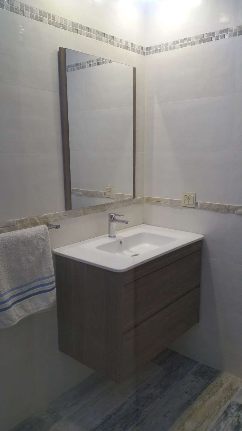MEDIA TEMPORADA . SE ALQUILA  desde 1.10. 26-30.6.27  BONITO ATICO EN MIJAS COSTA