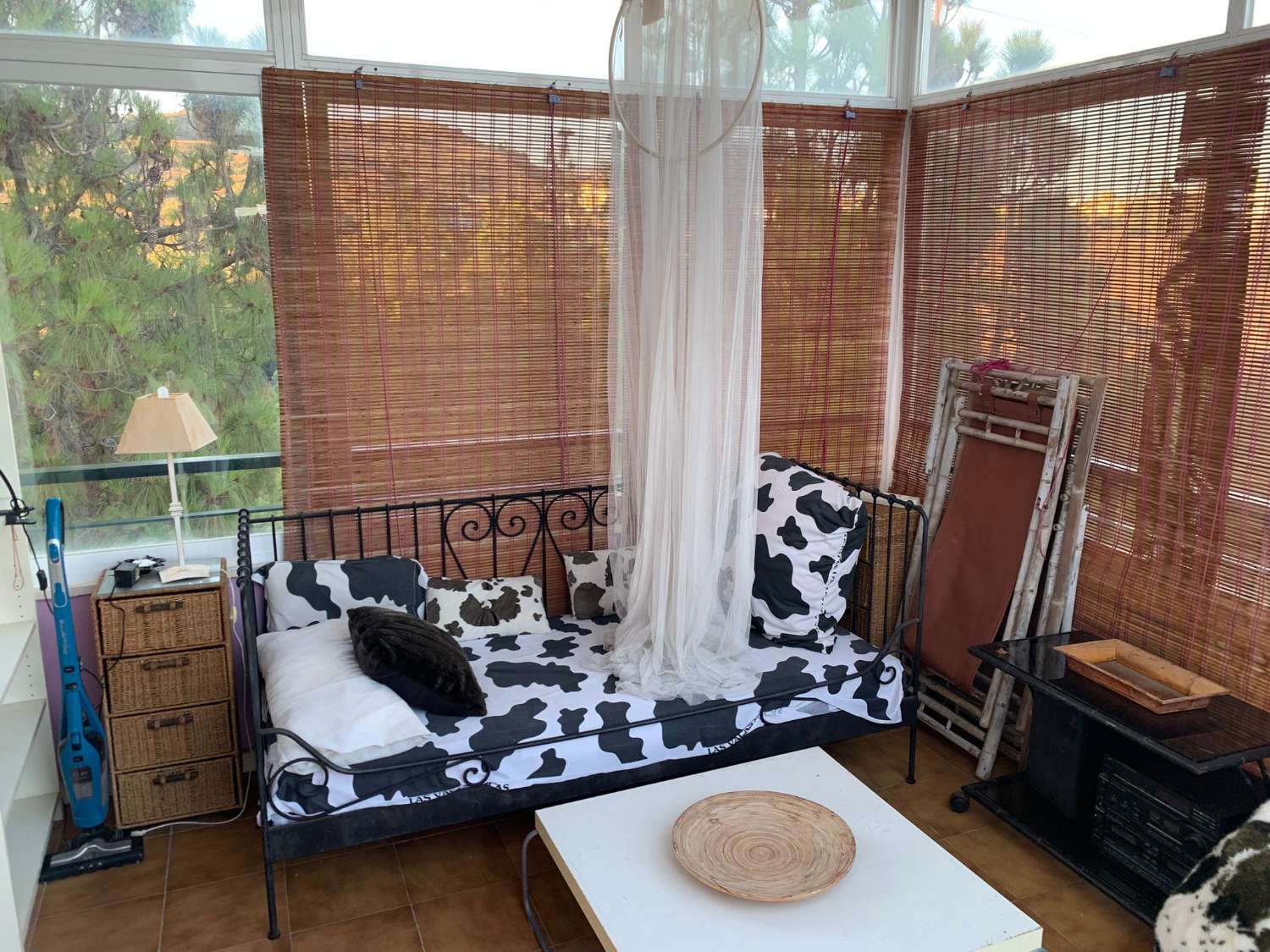 AFFITTATO DAL 15.1.26 PER 10 MESI BELLISSIMO ATTICO CON VISTA SUL MARE A CALAHONDA (MIJAS)