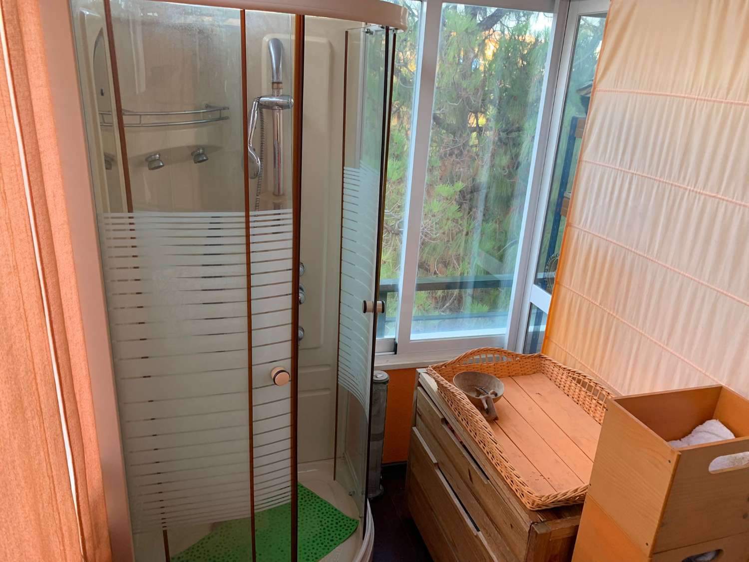 AFFITTATO DAL 15.1.26 PER 10 MESI BELLISSIMO ATTICO CON VISTA SUL MARE A CALAHONDA (MIJAS)