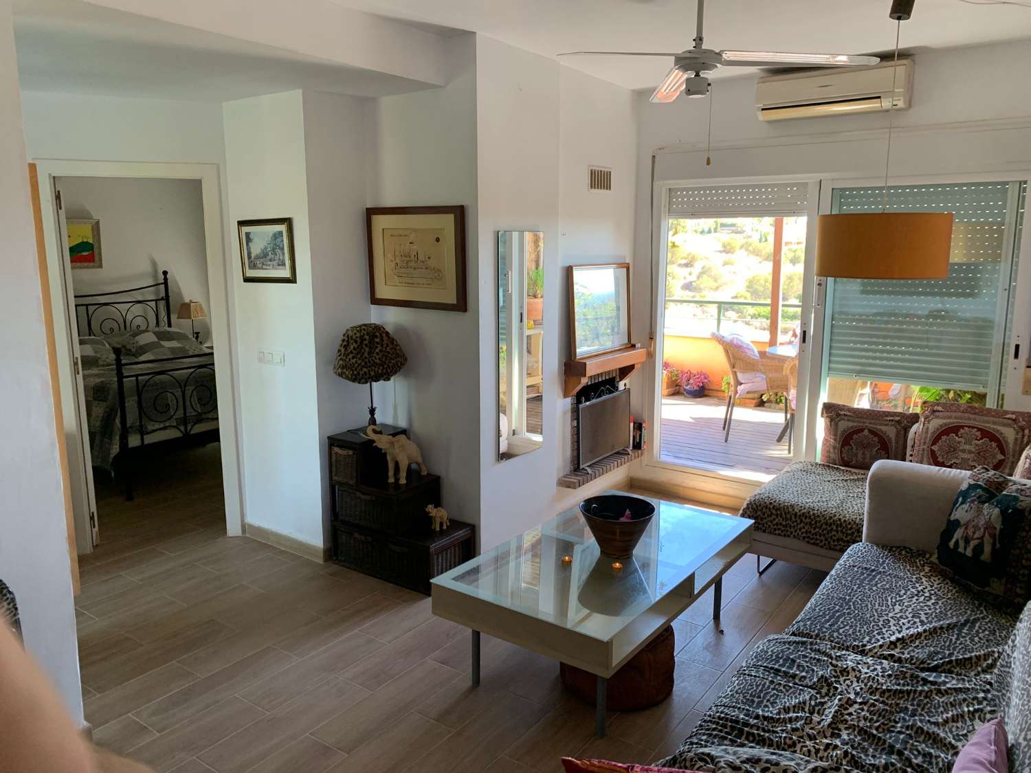 AFFITTATO DAL 15.1.26 PER 10 MESI BELLISSIMO ATTICO CON VISTA SUL MARE A CALAHONDA (MIJAS)