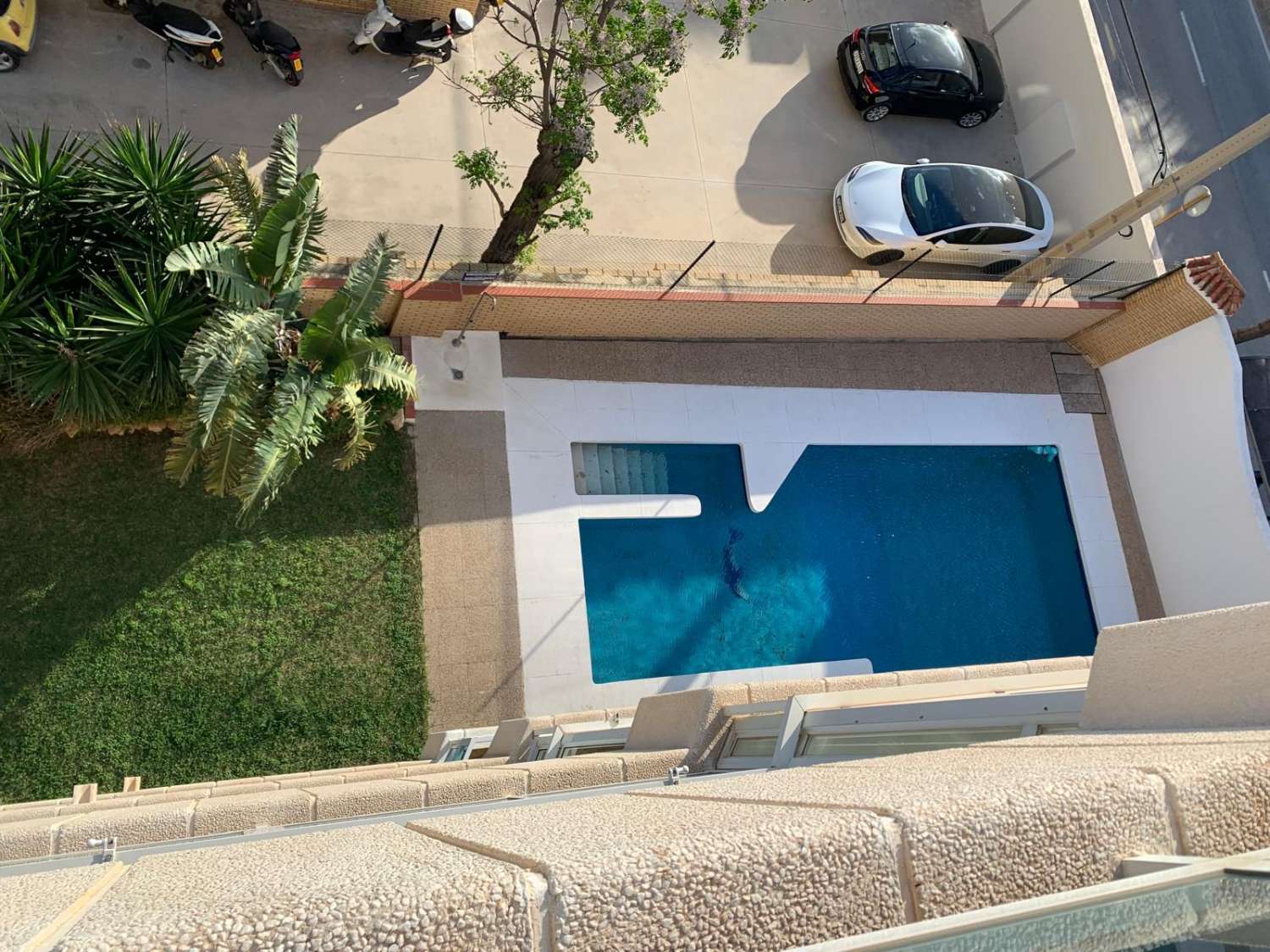 HALF SEIZOEN. TE HUUR VANAF 1.9.25-30.6.26 PRACHTIG APPARTEMENT MET UITZICHT OP ZEE IN FUENGIROLA