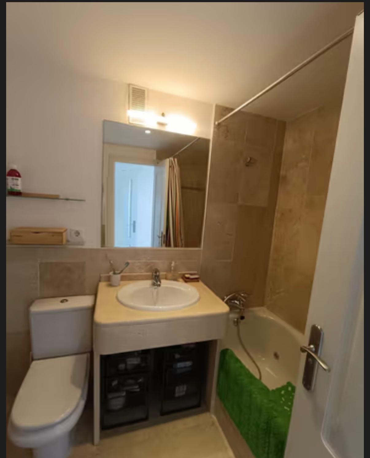 SE ALQUILA POR LARGA  TEMPORADA DESDE 1.6.25- BONITO APARTAMENTO CON VISTAS AL MAR EN BENALMADENA  PUEBLO