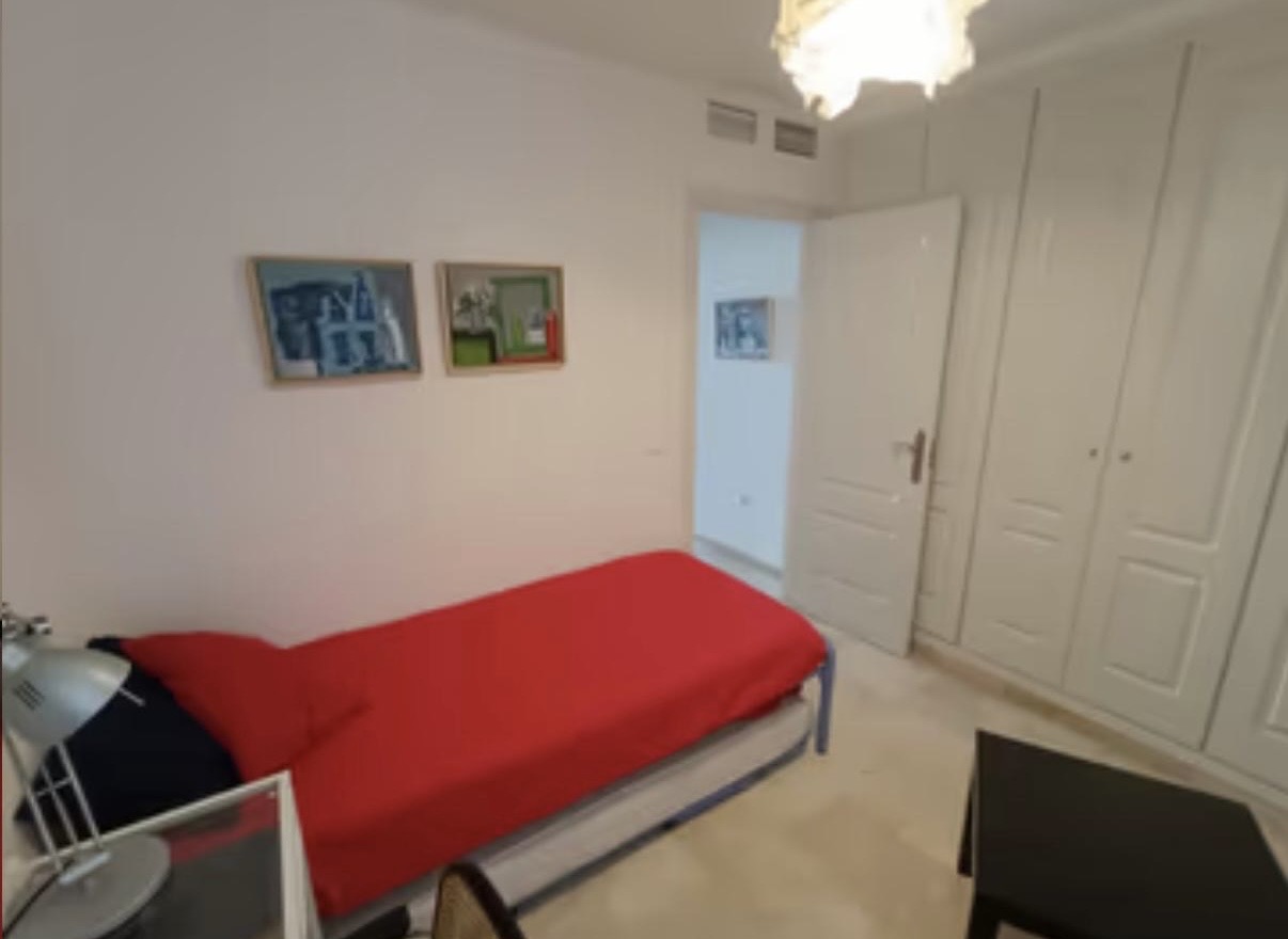 SE ALQUILA POR LARGA  TEMPORADA DESDE 1.6.25- BONITO APARTAMENTO CON VISTAS AL MAR EN BENALMADENA  PUEBLO