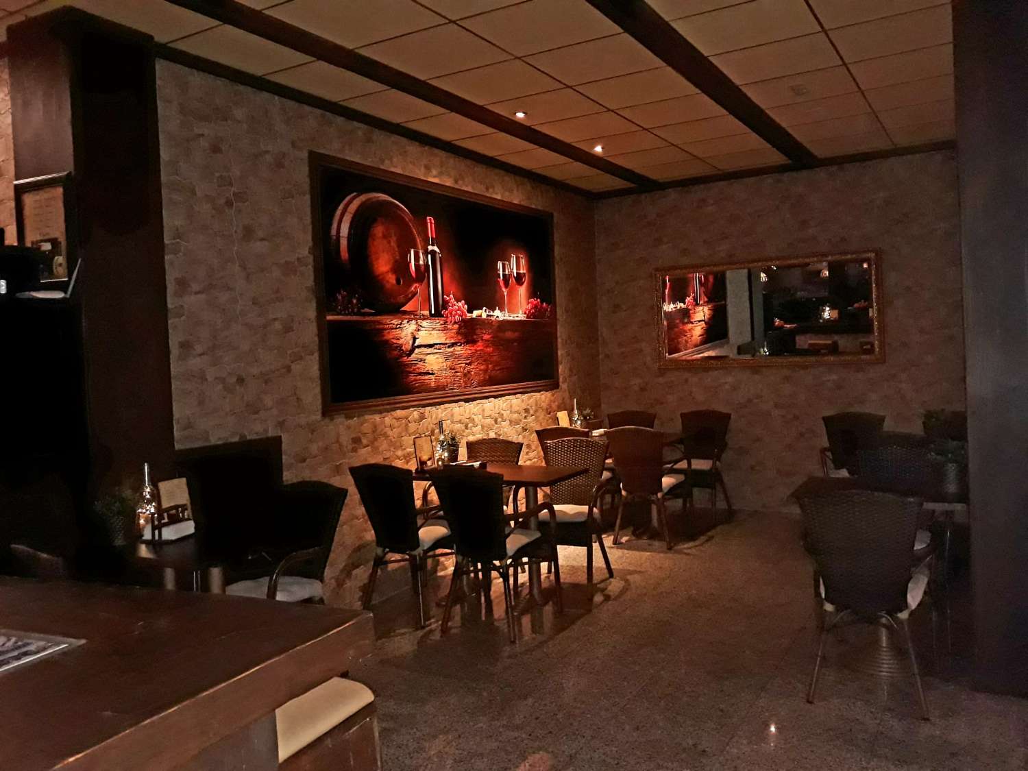 MAGNIFICENT FULLY ASSEMBLED PREMISES FOR SALE NEAR LA CARIHUELA (TORREMOLINOS)