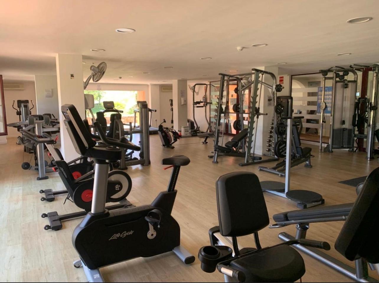 Lange termijn, prachtig appartement te huur in La Mirena, Ojen.