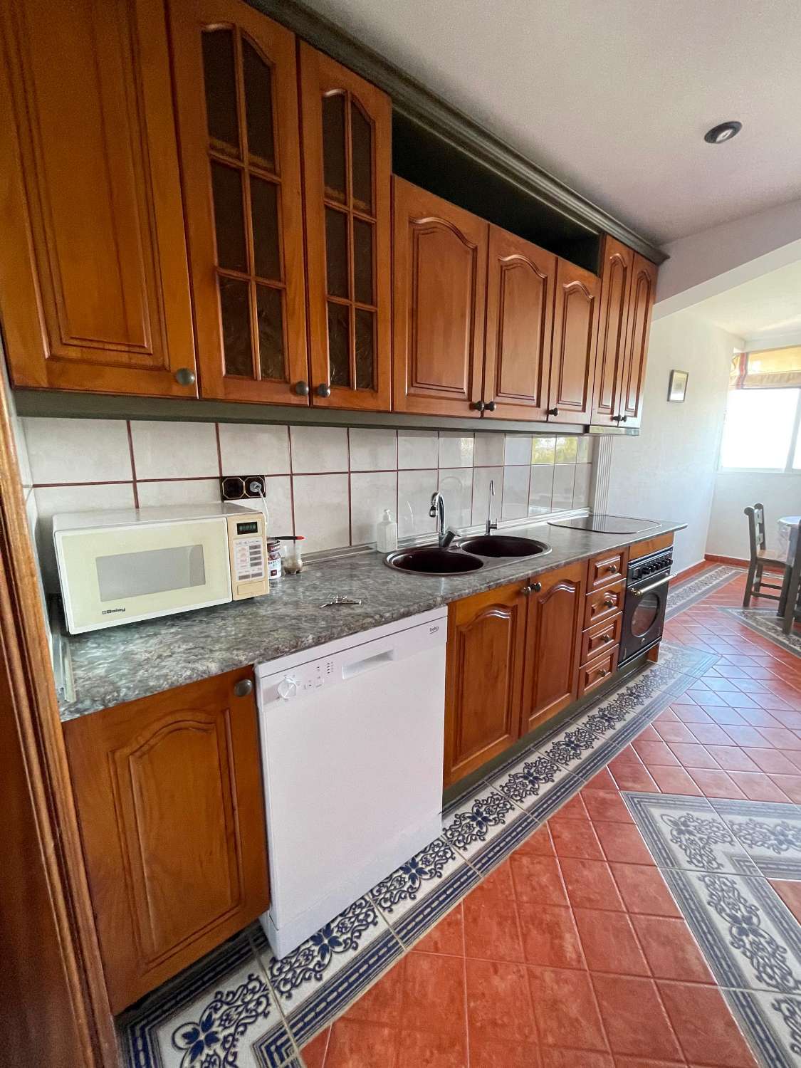 For rent from 20/10/2025 to 31/05/2026 Beautiful apartment with sea views in Torremuelle area ( Benalmádena )