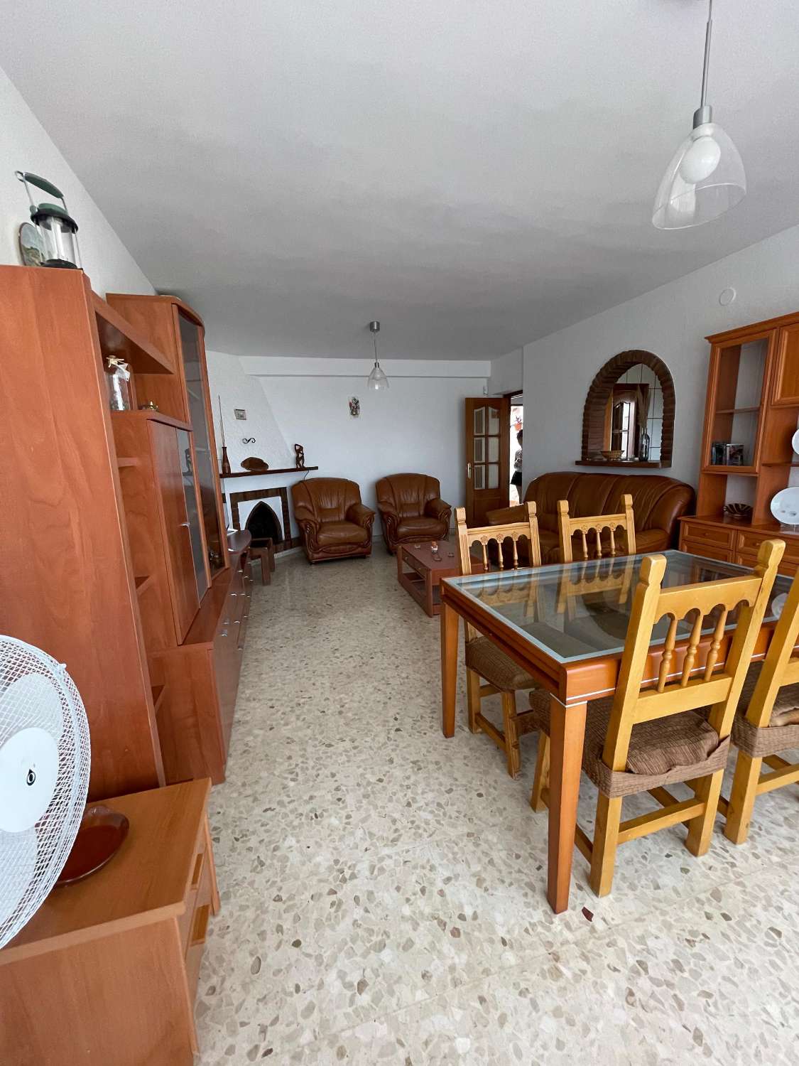 For rent from 20/10/2025 to 31/05/2026 Beautiful apartment with sea views in Torremuelle area ( Benalmádena )