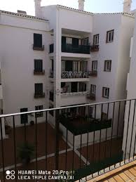SE VENDE  BONITO APARTAMENTO A 50 METROS DE LA PLAYA EN BENALMADENA