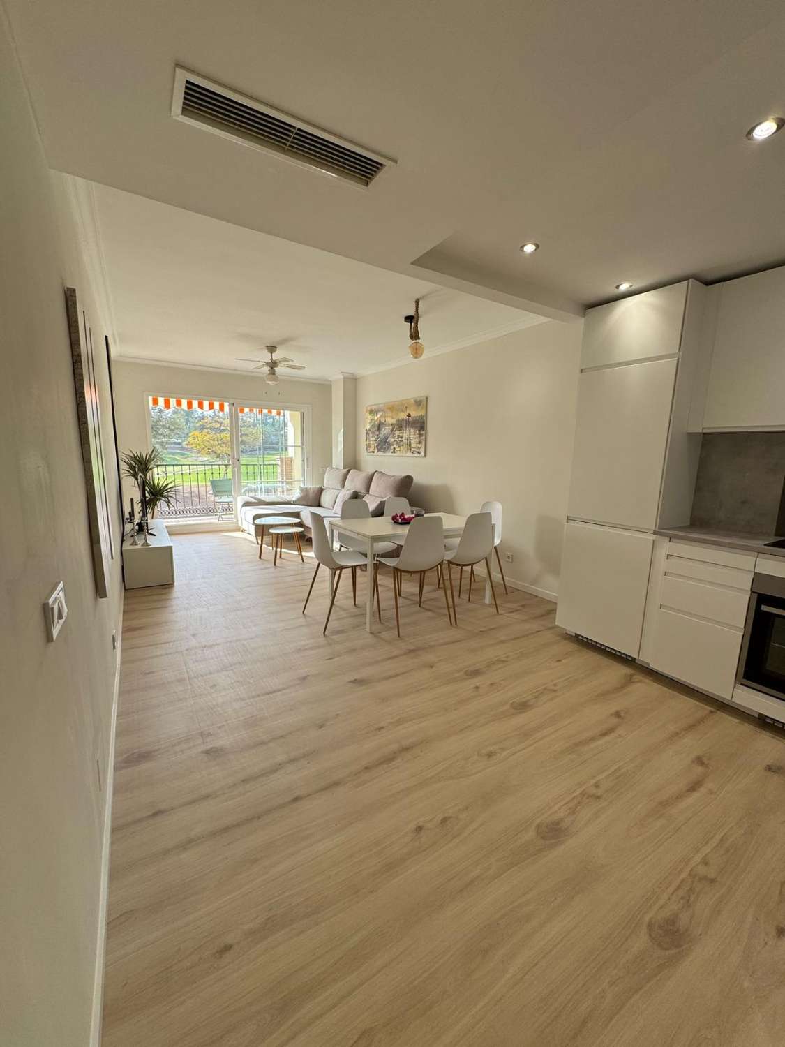 Larga temporada. Se alquila desde ahora excelente apartamento en en Mijas Golf