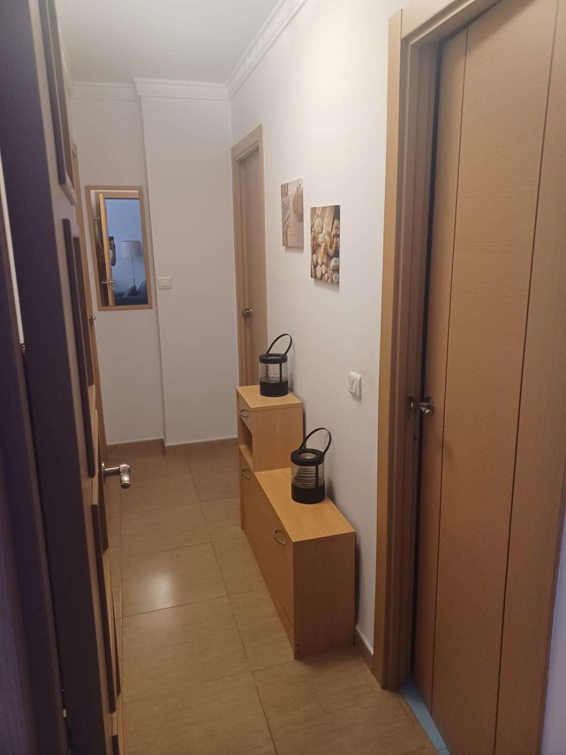 SE ALQUILA POR LARGA TEMPORADA PRECIOSO APARTAMENTO EN 1ª LINEA DE PLAYA CON VISTA AL MAR EN BENALMADENA