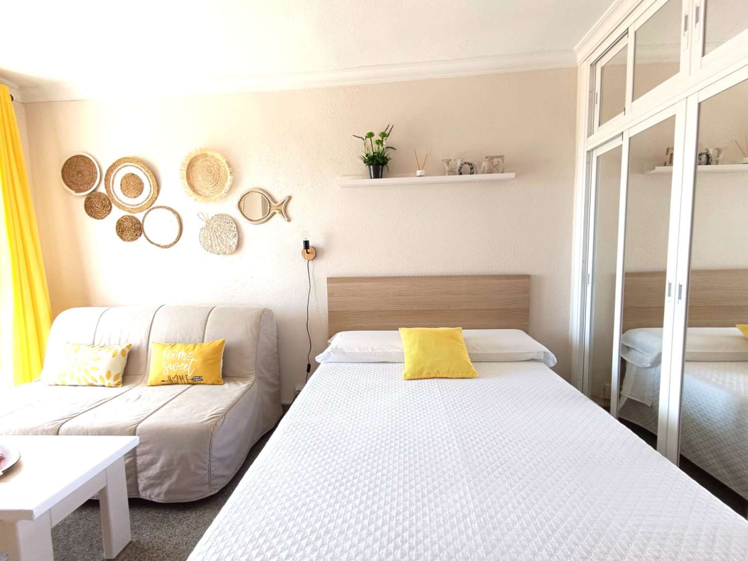 IDEAL FOR INVESTORS BEAUTIFUL STUDIO WITH SEA VIEWS FOR SALE IN ARROYO DE LA MIEL (BENALMADENA)