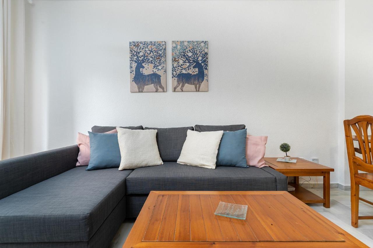MEDIA TEMPORADA . SE ALQUILA DESDE 1.12.25- 30.5.26  BONITO APARTAMENTO EN EL BAJONDILLO (TORREMOLINOS)