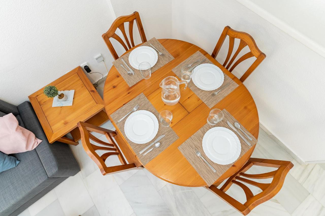 MEDIA TEMPORADA . SE ALQUILA DESDE 1.12.25- 30.5.26  BONITO APARTAMENTO EN EL BAJONDILLO (TORREMOLINOS)