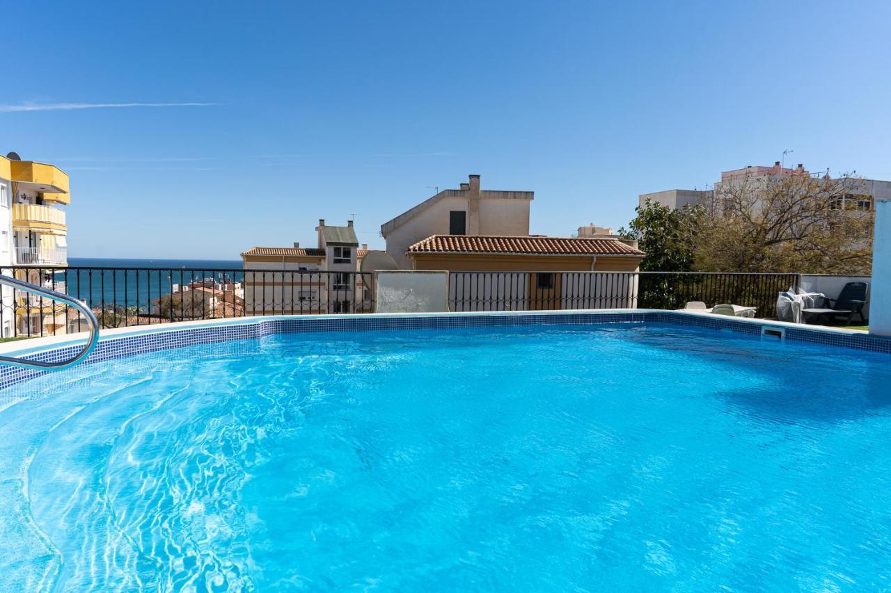 MEDIA TEMPORADA . SE ALQUILA DESDE 1.12.25- 30.5.26  BONITO APARTAMENTO EN EL BAJONDILLO (TORREMOLINOS)