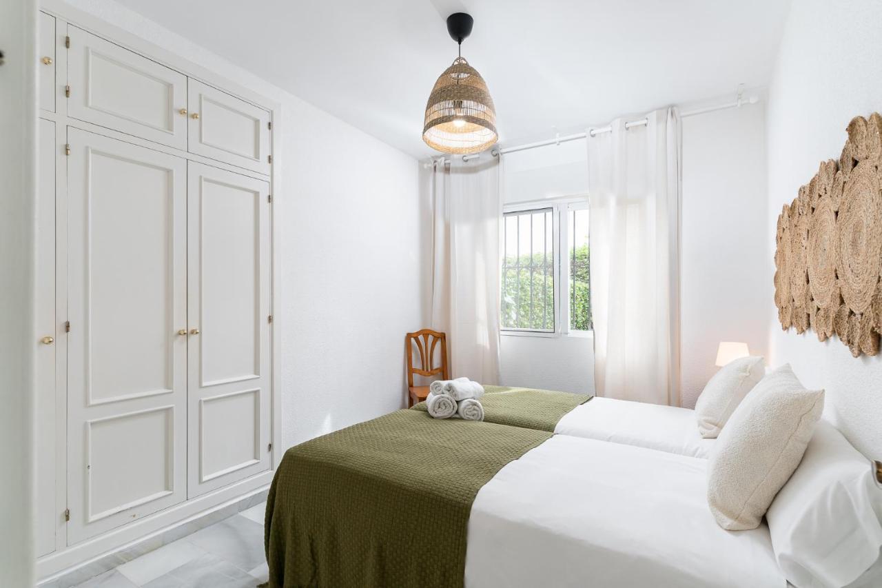 MEDIA TEMPORADA . SE ALQUILA DESDE 1.12.25- 30.5.26  BONITO APARTAMENTO EN EL BAJONDILLO (TORREMOLINOS)