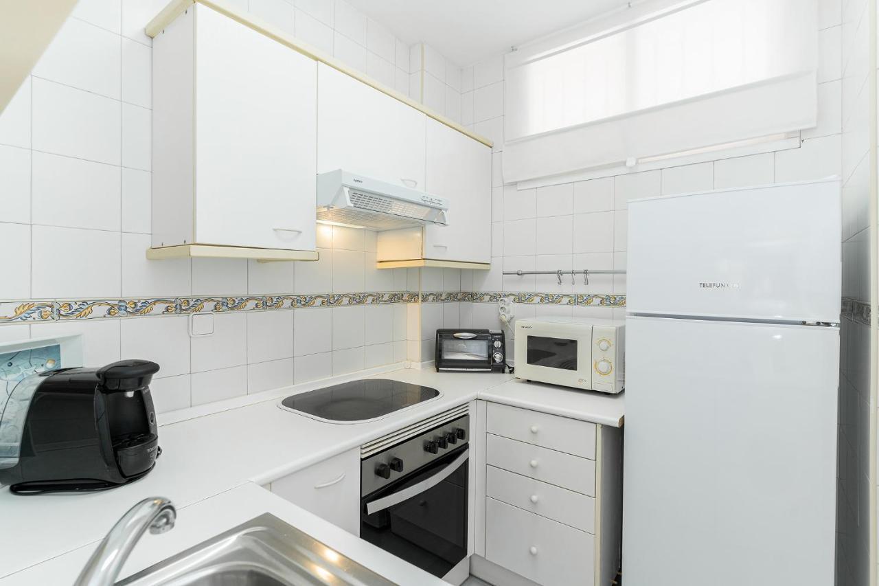MEDIA TEMPORADA . SE ALQUILA DESDE 1.12.25- 30.5.26  BONITO APARTAMENTO EN EL BAJONDILLO (TORREMOLINOS)
