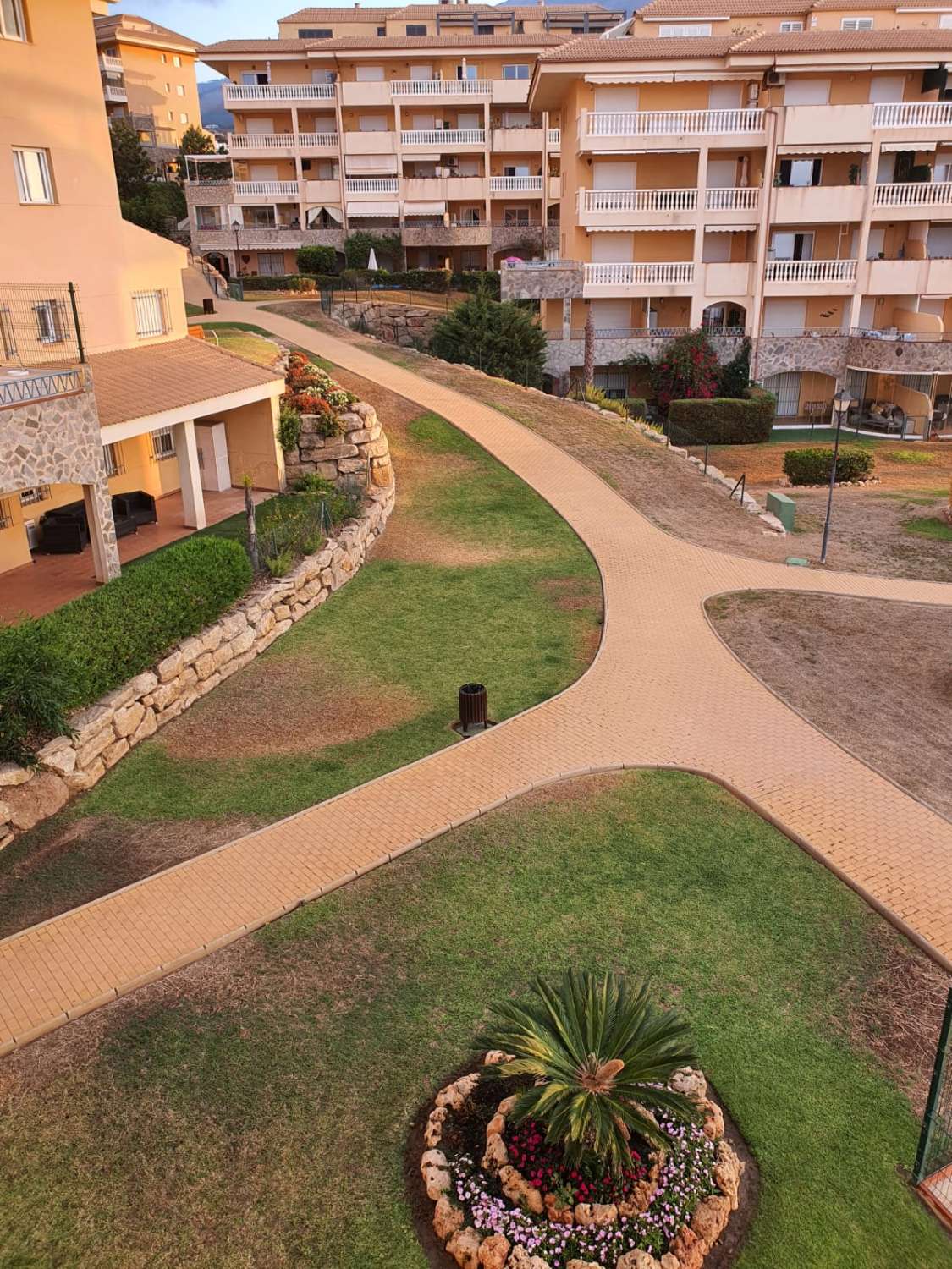 HALF SEASON. RENTED FROM 01.09.25 - 30.6.26 NICE APARTMENT WITH SEA VIEW IN FUENGIROLA