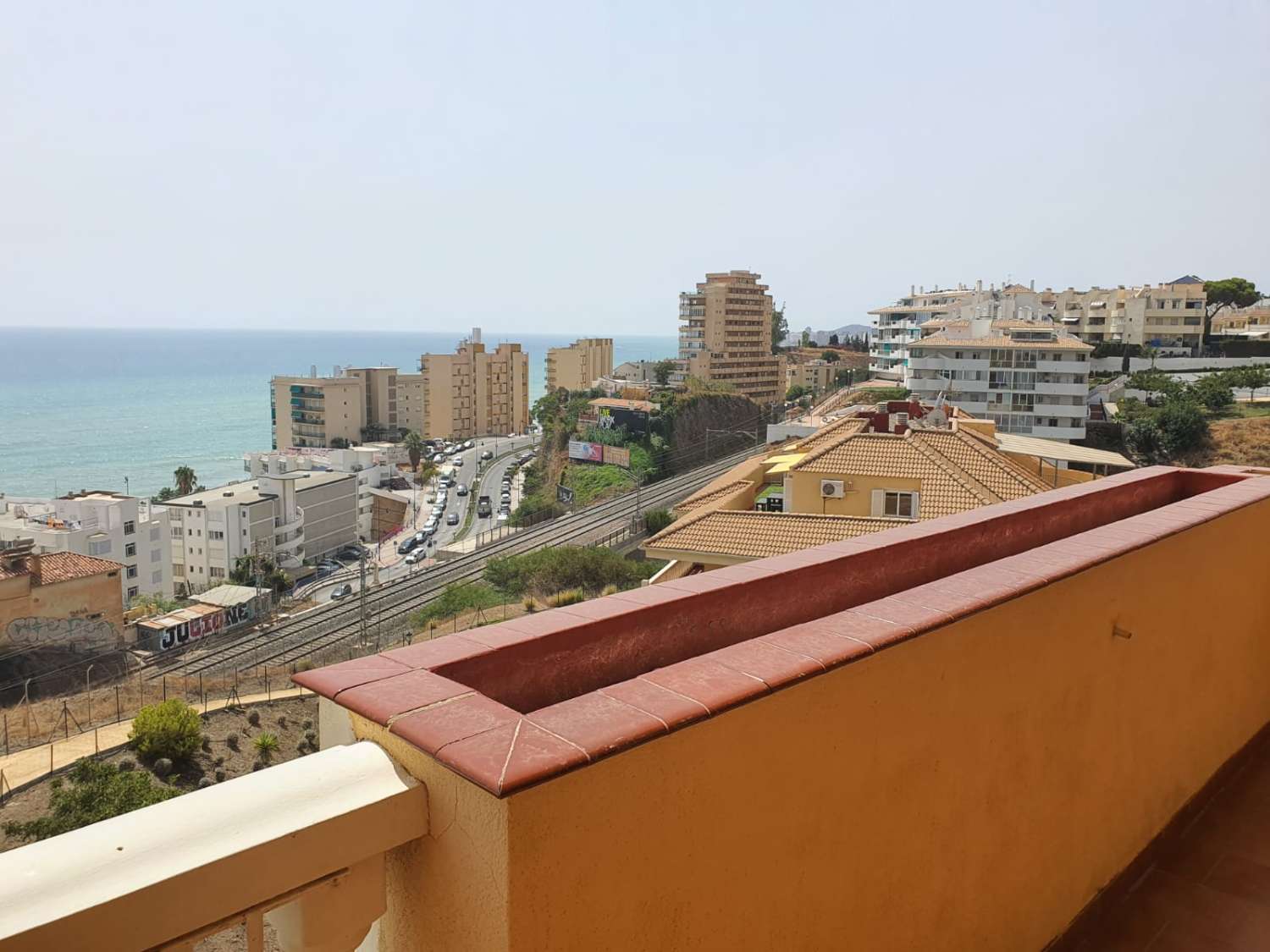HALF SEASON. RENTED FROM 01.09.25 - 30.6.26 NICE APARTMENT WITH SEA VIEW IN FUENGIROLA